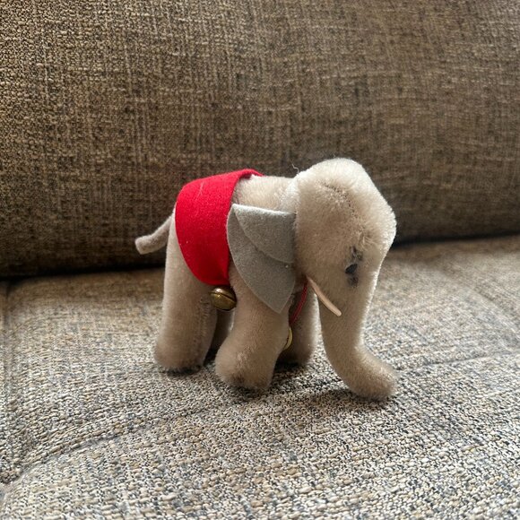 Vintage Hermann Germany Elephant plush stuffed animal Mohair grey - Picture 1 of 5